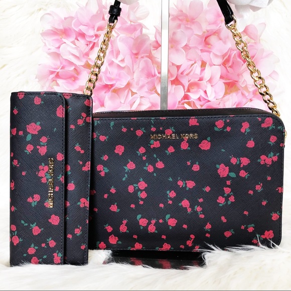 Michael Kors Handbags - NWT Michael Kors Jet Set Floral Crossbody n Wallet